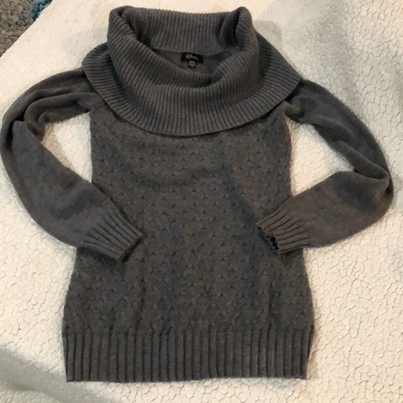 Guess sweater - Picture 1 of 3